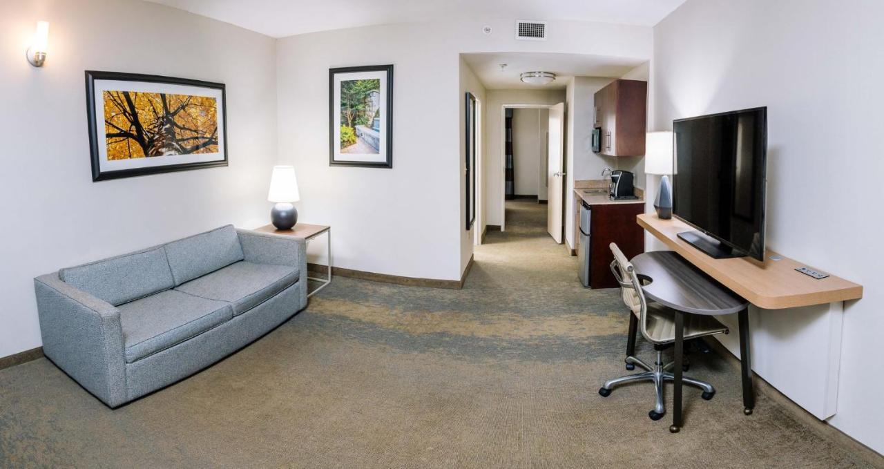 Holiday Inn Hotel & Suites Stockbridge-Atlanta I-75 By Ihg Экстерьер фото