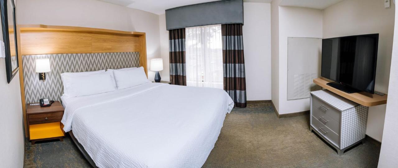 Holiday Inn Hotel & Suites Stockbridge-Atlanta I-75 By Ihg Экстерьер фото