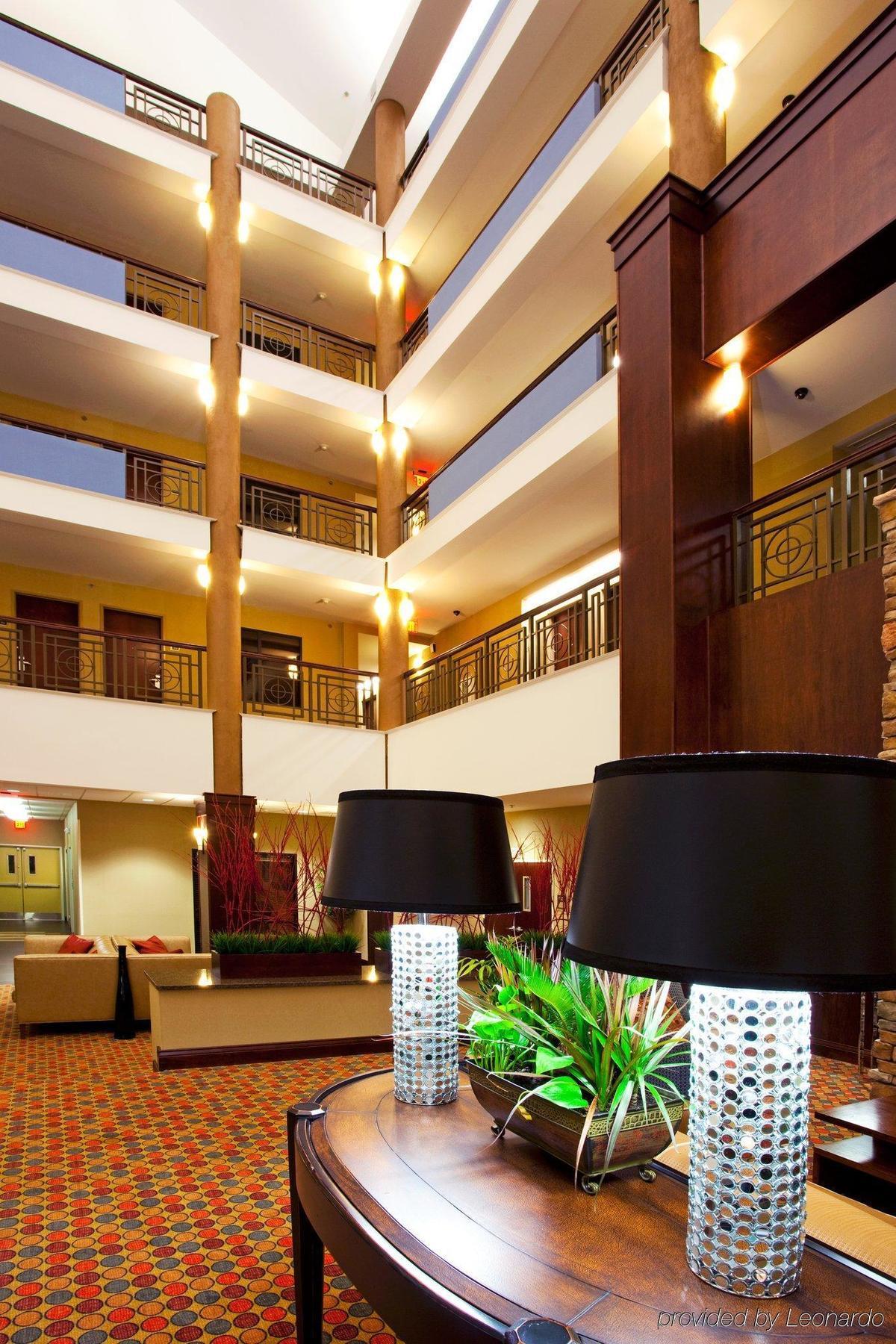 Holiday Inn Hotel & Suites Stockbridge-Atlanta I-75 By Ihg Интерьер фото